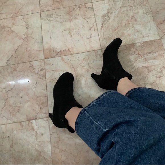 Black Ankle Boots - Picture 4 of 9